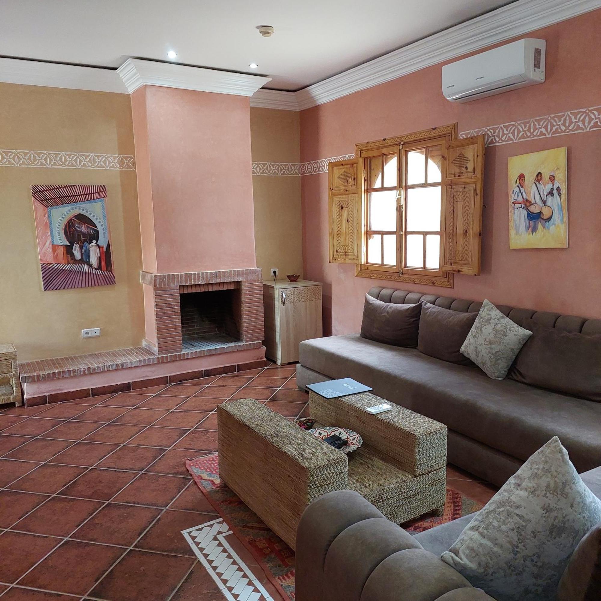 Chez Mamouchthka Bed & Breakfast Ourika Exterior photo