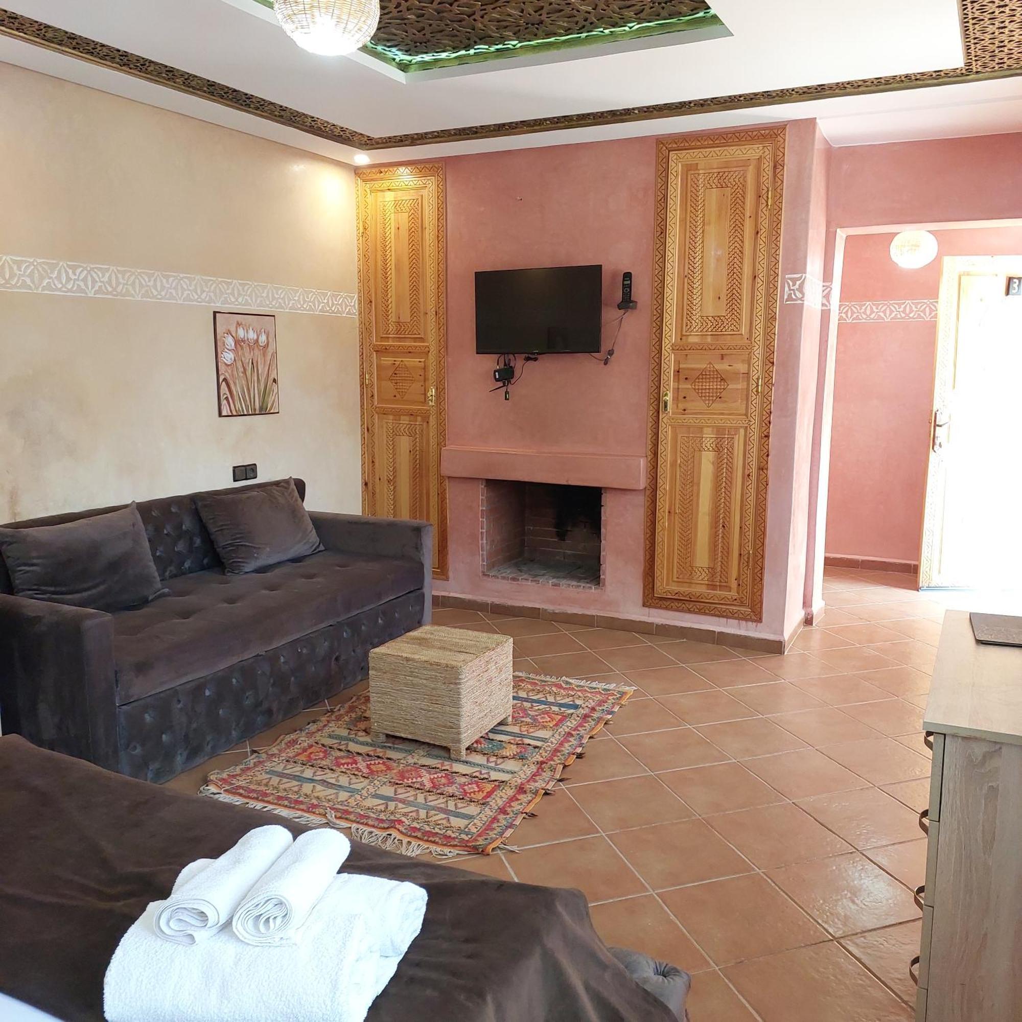 Chez Mamouchthka Bed & Breakfast Ourika Exterior photo